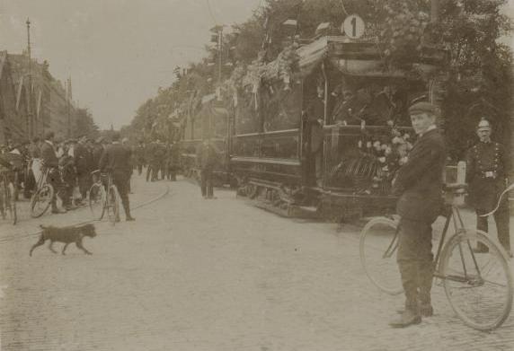 trams openingen 