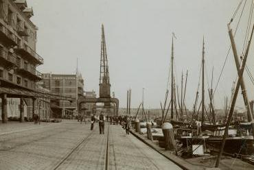 Rijnhaven Pakhuizen Veem