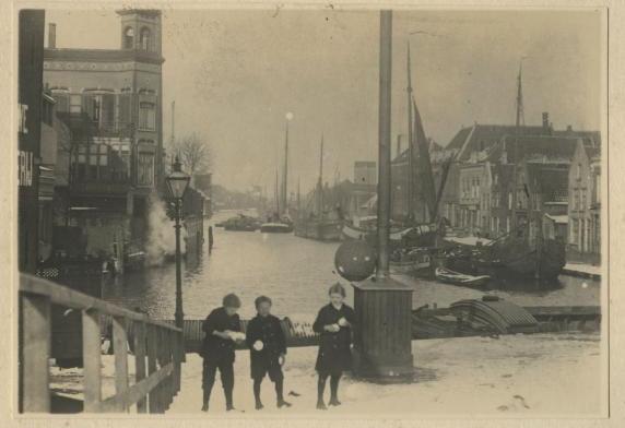 Delfshaven Sneeuw Kinderen 