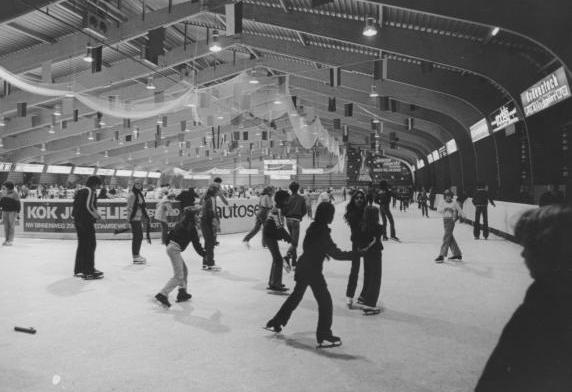 IJsbanen Schaatsbanen Ton Menkenbaan Weena IJshal 