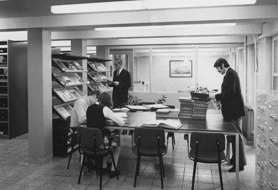 De studiezaal van de bibliotheek