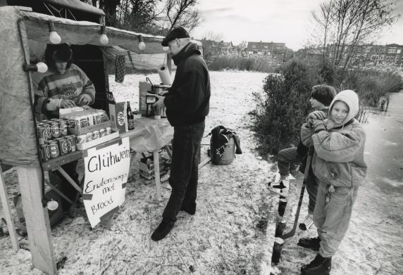 koek en zopie schaatsen natuurijs Kralingse Plas